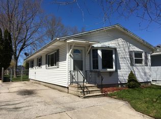 1228 Pershing Ave, Sheboygan, WI 53083