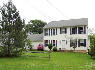41 Lincoln St, Cromwell, CT 06416
