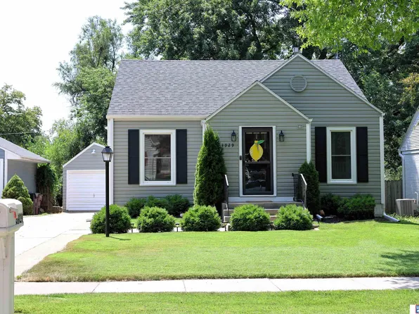 3929 Everett St, Lincoln, NE 68506