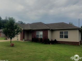 304 Weathering Ln, Austin, AR 72007