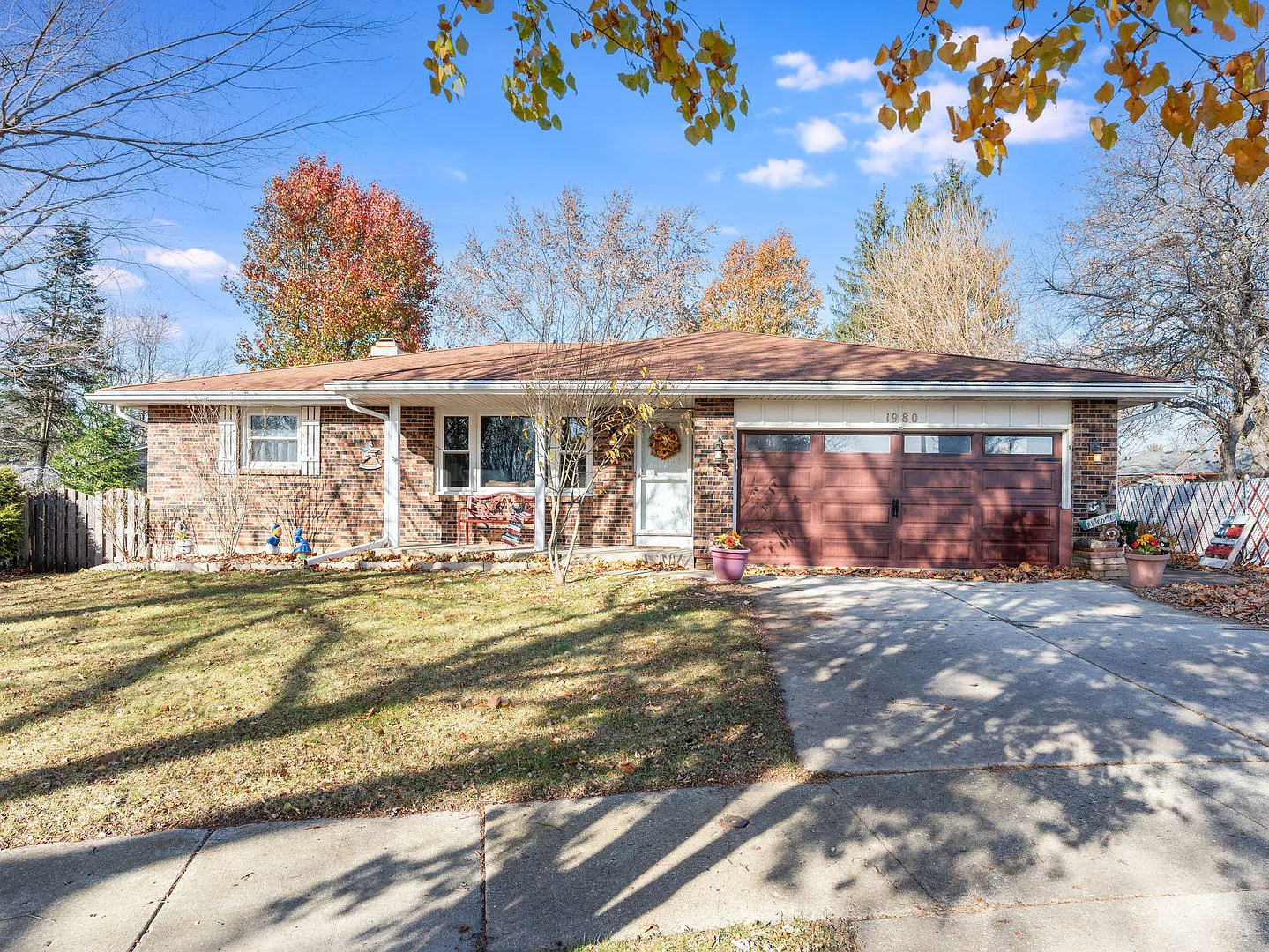 1980 N Fork Cir photo 1