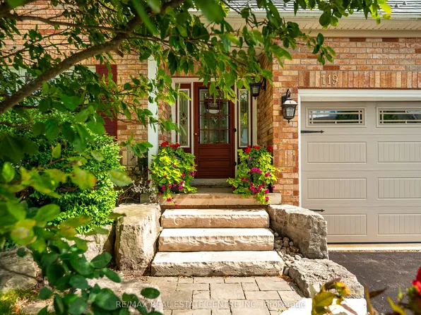119 Oak Ridge Dr, Orangeville, ON L9W 5J5