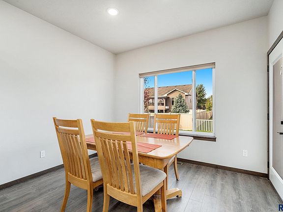 4th image of 5209 S Eastwind Ave