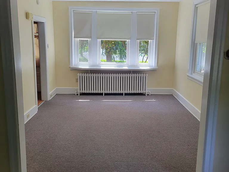 936 Hamilton Pl — Photo 11