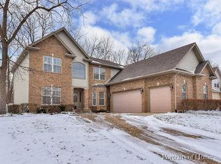 232 S Devon Ave, Bartlett, IL