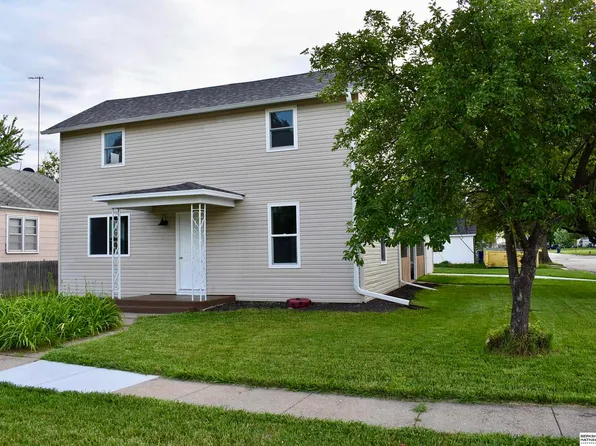 717 5th St, Scribner, NE 68057