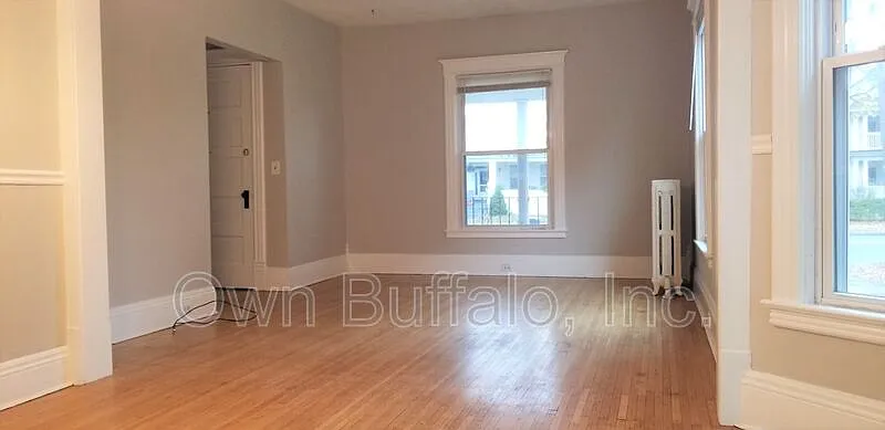 343 East Ave photo 1