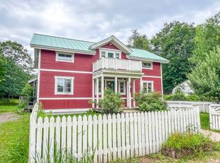 950 Cherry Creek Rd, Marquette, MI 49855