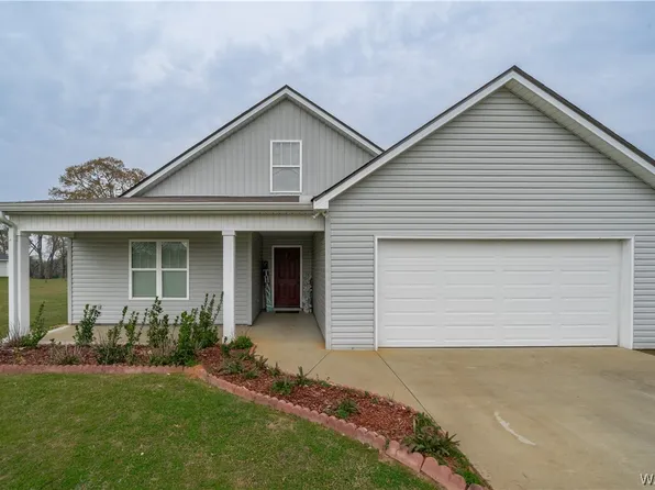 391 Paige Blvd, Moundville, AL 35474