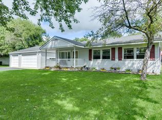 7515 Birch St, Crystal Lake, IL 60014