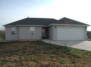 246 E Willow St, Fair Grove, MO 65648