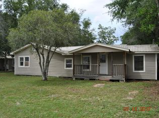 454 Van Buren Ave, Defuniak Springs, FL 32435