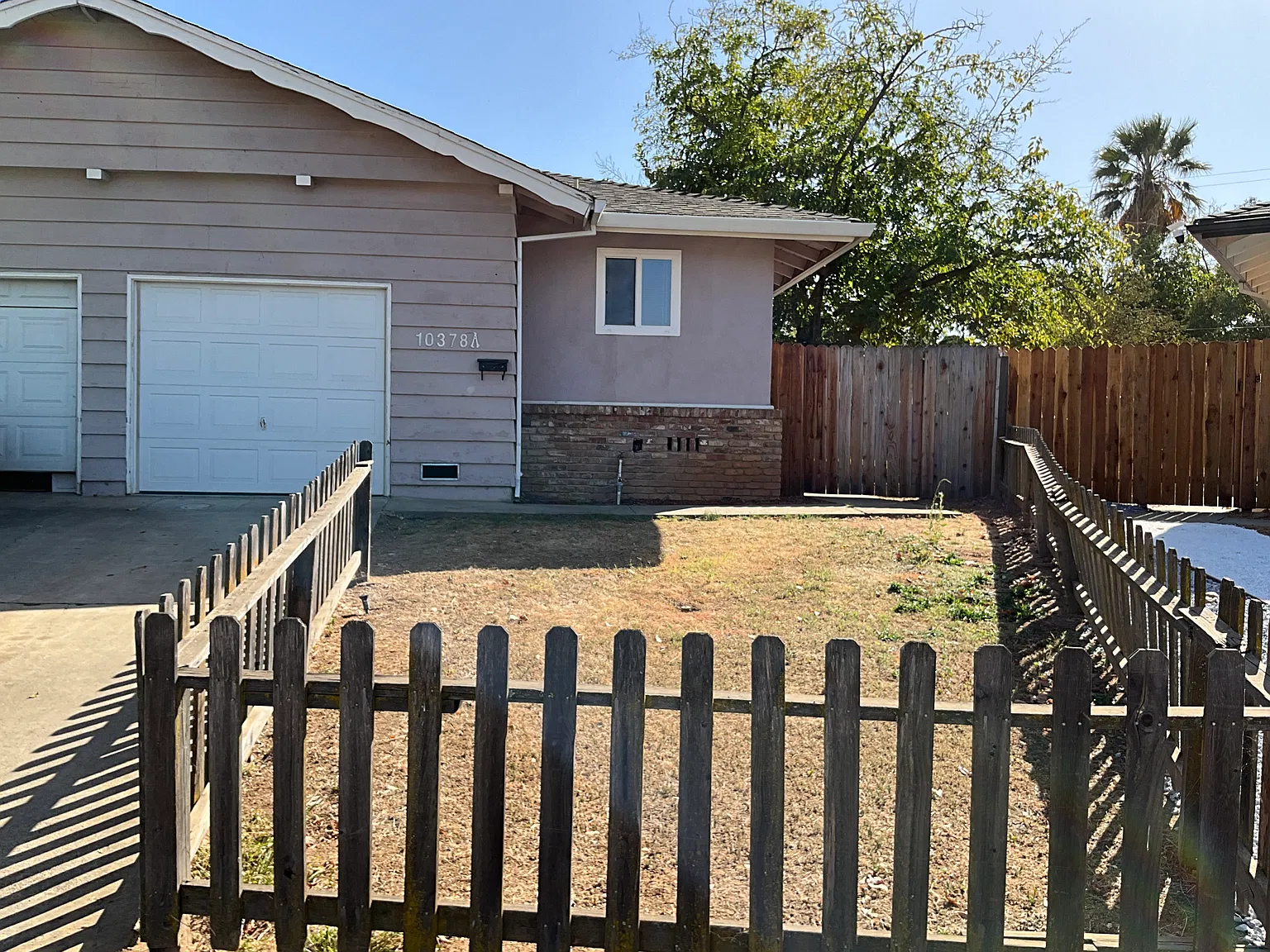 2 bed, 1000 sqft, $1,750 — Photo 1