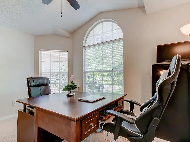8604 Fawn Creek Dr — Photo 31