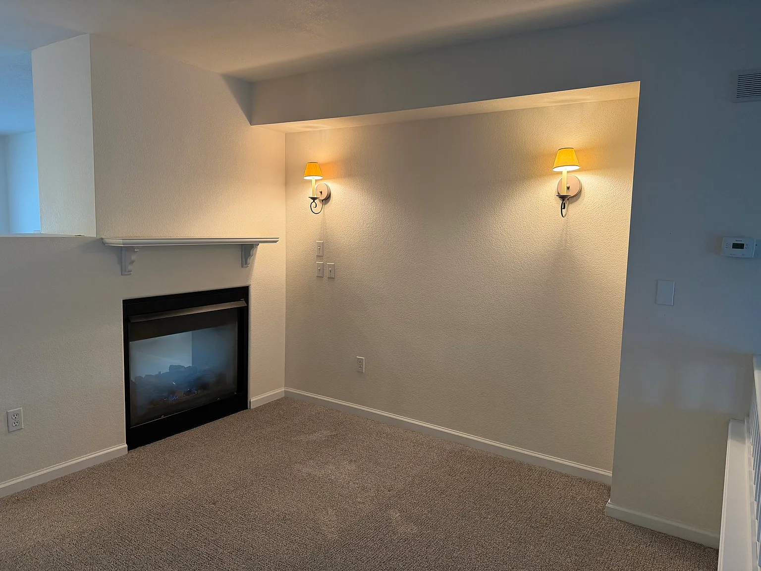3 bed, 2.5 bath, 1566 sqft, $3,000 — Photo 4