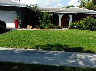 5981 NE 22nd Way, Fort Lauderdale, FL 33308