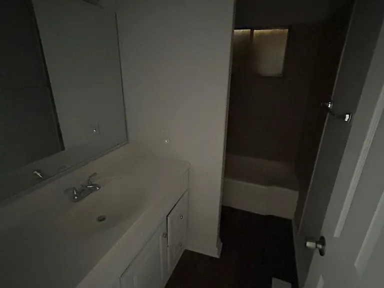 1405 Williams St — Photo 5