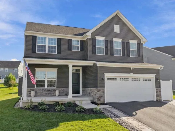3655 Sweet Meadow Ct, Macungie, PA 18062
