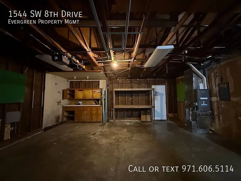 1544 SW 8th Dr — Photo 25