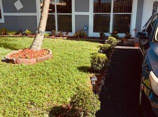 7140 Hope St, Hollywood, FL 33024