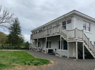 300 Danbury Rd APT 405, Wilton, CT 06897