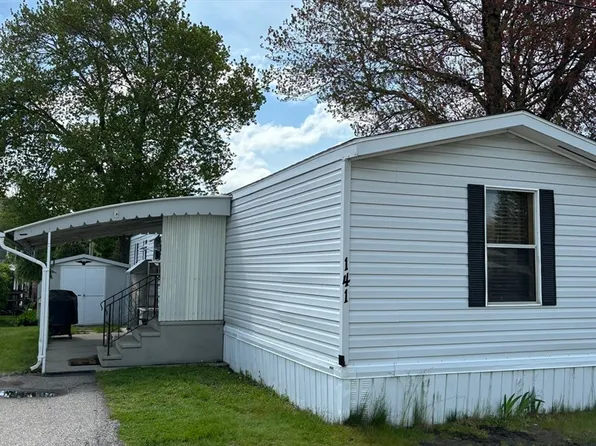 557 SW Cutoff Lot 141, Worcester, MA 01607