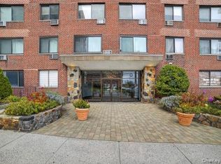 25 Lake St APT 6K, White Plains, NY