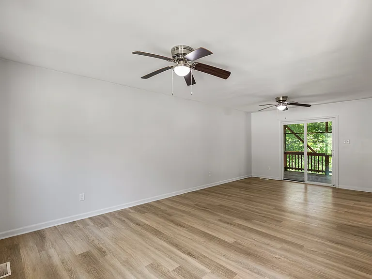 4001 London Rd — Photo 5