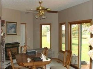 672 County Road M, Yutan, NE 68073