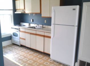 100 Silver Lake Rd APT 4, Middletown, DE 19709