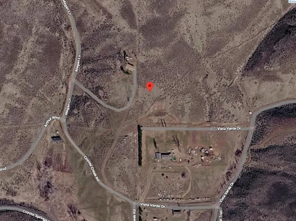 1271 Vista Verde Dr, Yakima, WA 98901