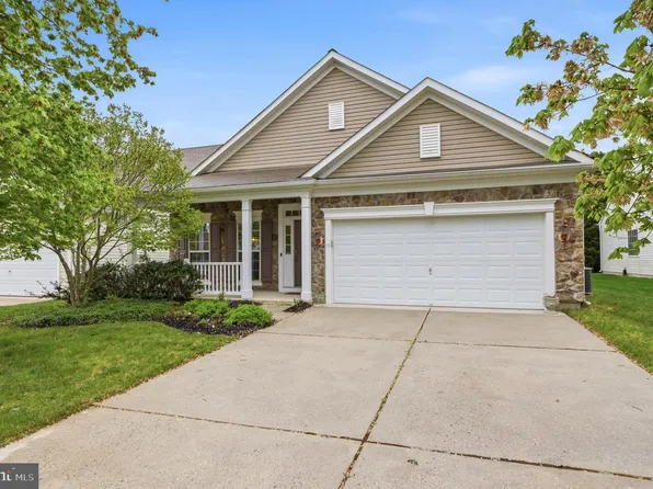 19 Anne Dr, Hammonton, NJ 08037