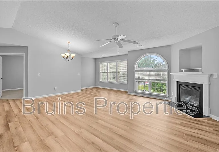 6113 Hedgecock Cir #3D — Photo 4