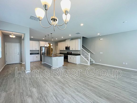 5th image of 29870 Southwell Ln
