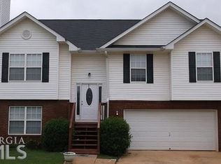 1310 Saint Isabella Ct, Locust Grove, GA 30248