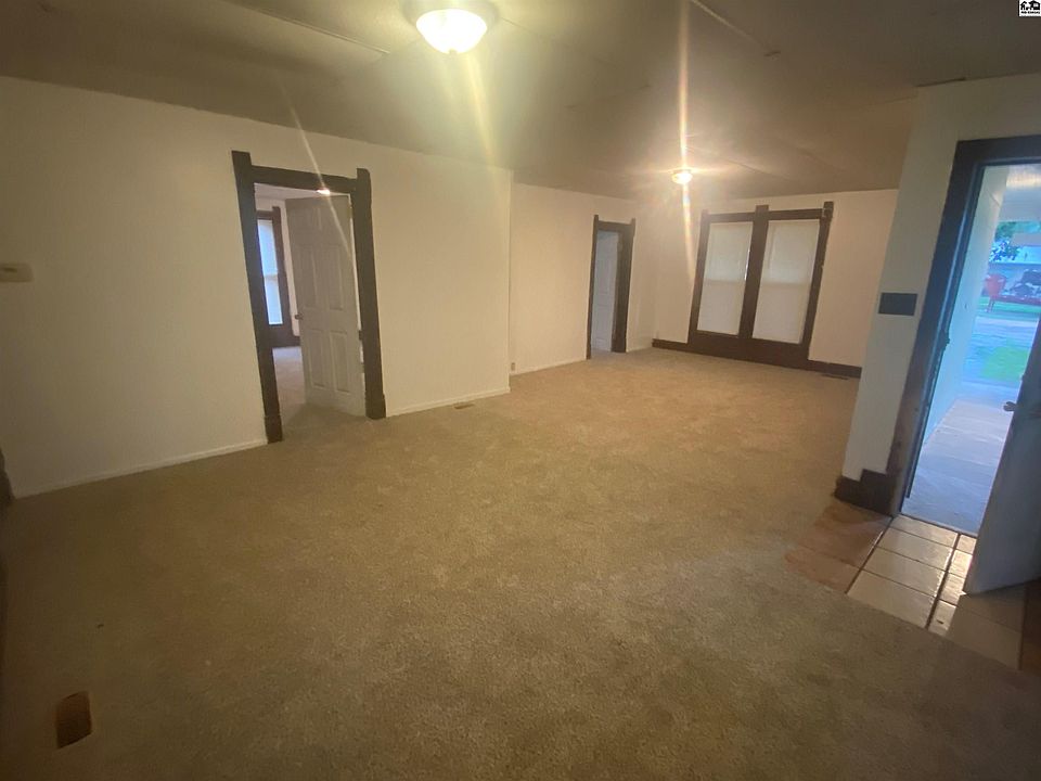 401 N Burr St, Nickerson, KS 67561 MLS 48486 Zillow