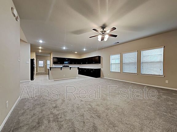 3rd image of 31934 McKinley Run Dr