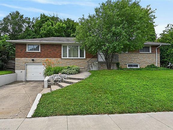 2nd image of 27 Ainslie Ave