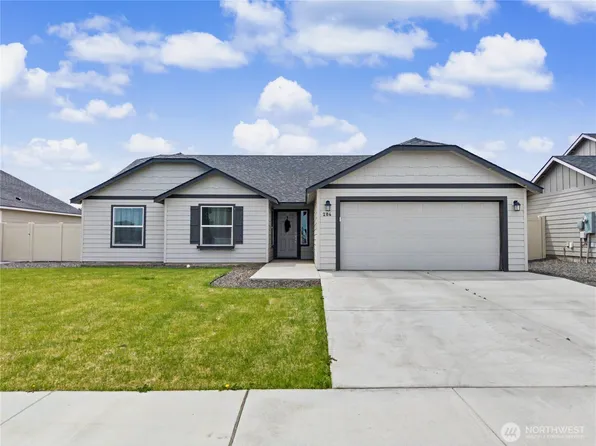 204 Royal Palm Drive, Moses Lake, WA 98837