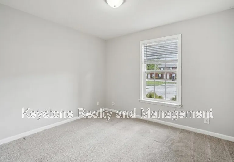 Royster Lane — Photo 26
