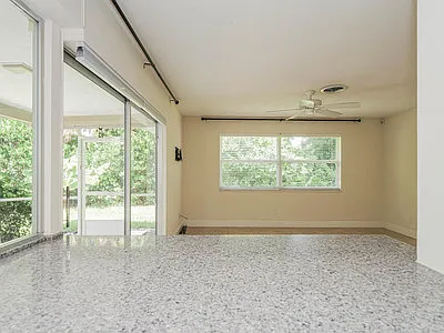 965 Reef Rd — Photo 34