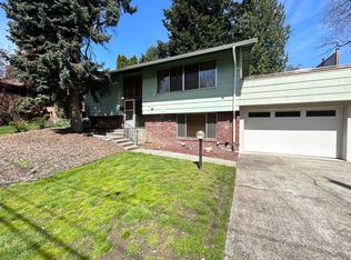 4035 SE Brooklyn St, Portland, OR 97202