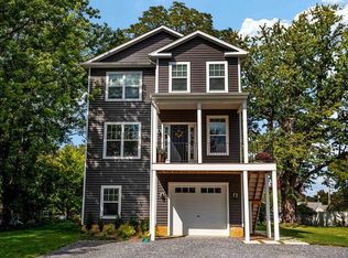 1426 Winnie Pl, Edgewater, MD 21037