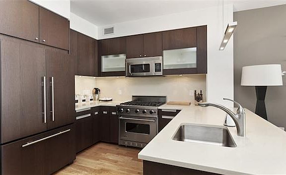 4th image of 454 W 54th St APT 5B