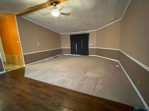 4th image of 7408 N Meadows Cir