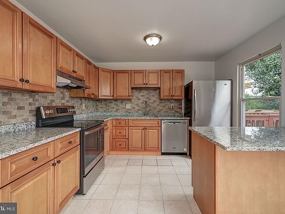 4th image of 3422 Orange Grove Ct