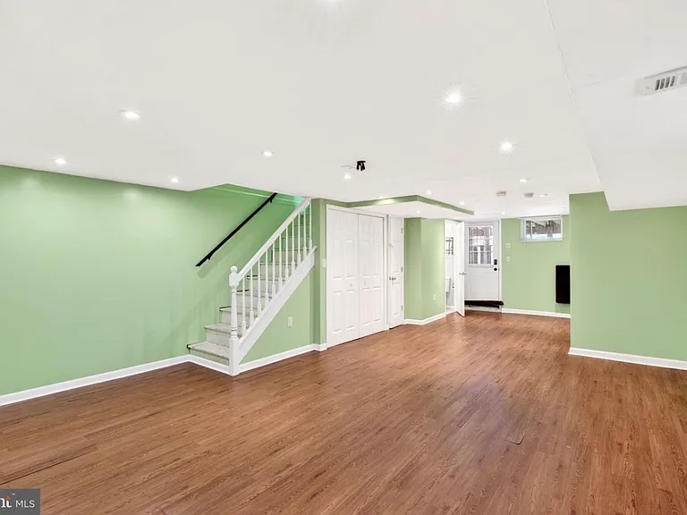 2225 Ellen Ave — Photo 21