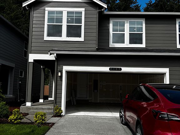 2nd image of 2137 Boxcar Ct NE