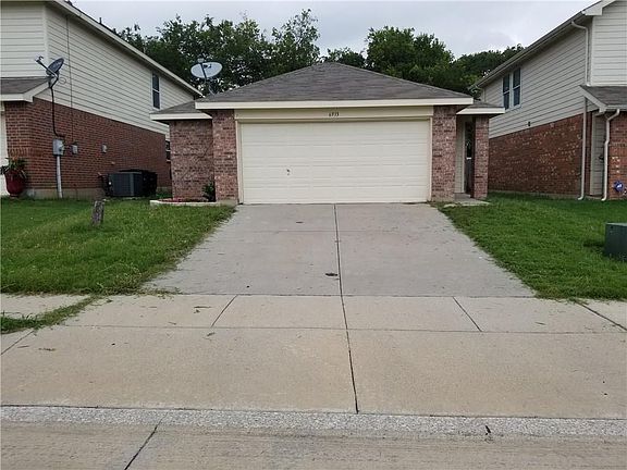 2nd image of 6933 Brookglen Ln