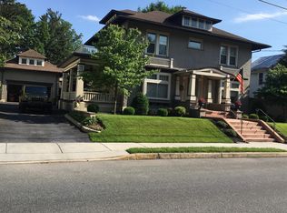 517 W Main St, Mechanicsburg, PA 17055